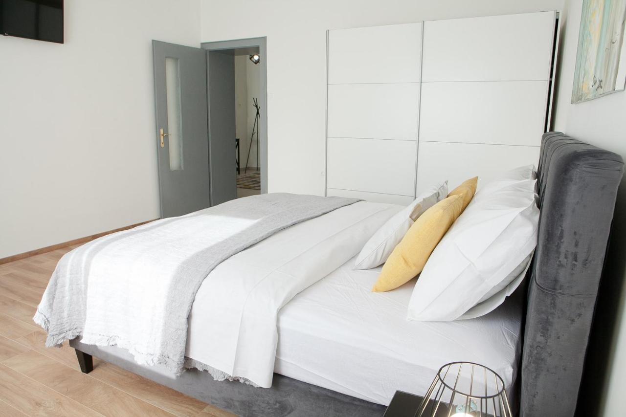 Apartment Mila Zadar Eksteriør bilde